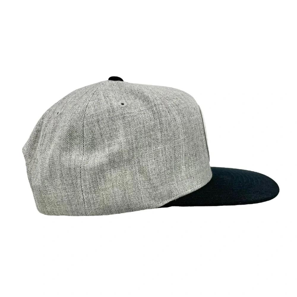 Brixton Gray & Black Circle Patch Logo Flat Bill Snapback‎ Cap Hat